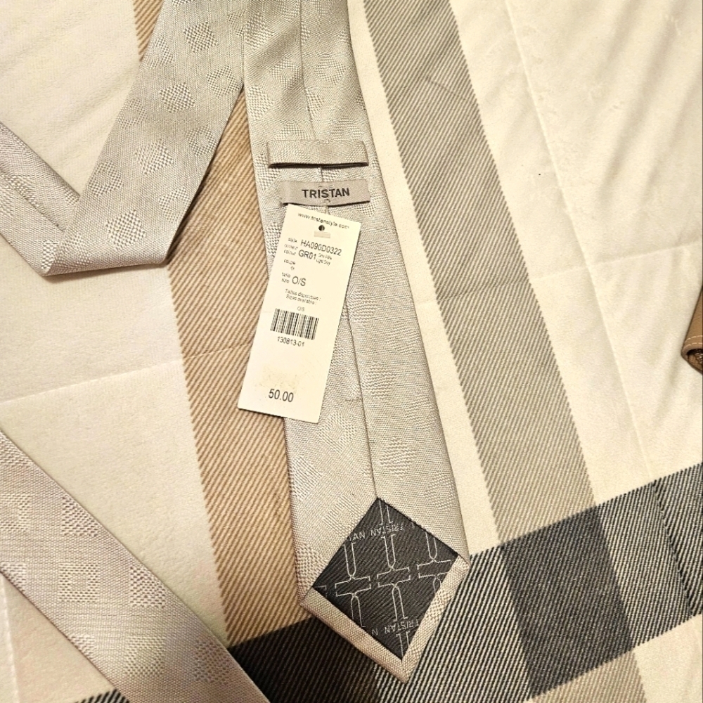 Tristan silk men tie classic white silver 100% silk brand new gift office wear